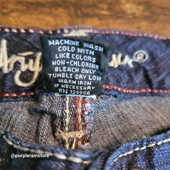 Ariya Cuffed Bermuda Shorts Size 4 Low Rise Button Flap Dark Wash Stretch Denim - Picture 4 of 11